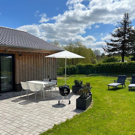 Ferienhaus Auszeit Mit Sauna Schwarz エクステリア 写真