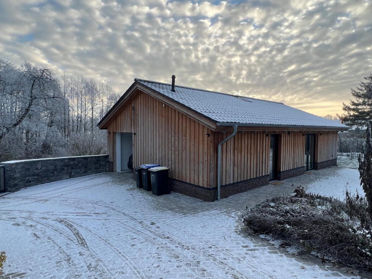 Ferienhaus Auszeit Mit Sauna Schwarz エクステリア 写真